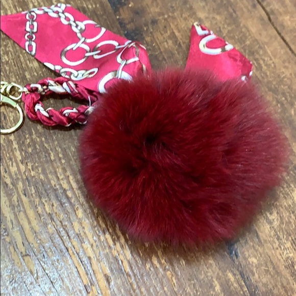 Action Imports Puff Silk Tied Gold Keychain NEW - Picture 5 of 6